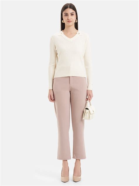 Tab Detail Pullover – KAZO