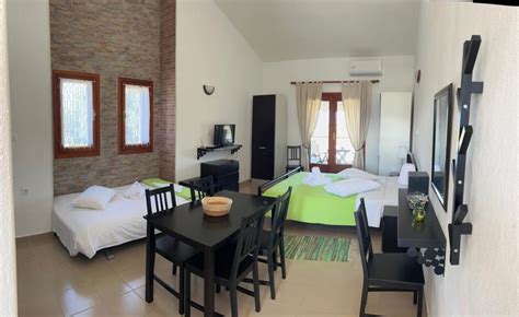 Liani Ammos - Ammouliani Village, Ammouliani