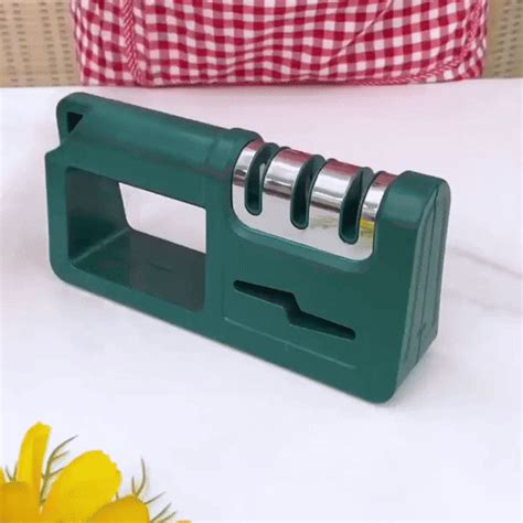 BladePro™ Premium Handheld 3-Step Knife Sharpener for Kitchen – The ...