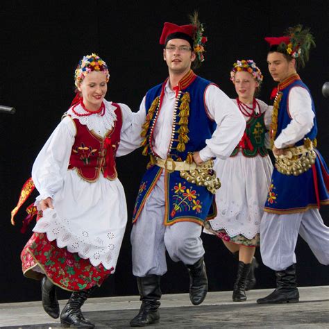 Imagine Poland: Folk Dancing in Krakow 'Krakowiak 2013'