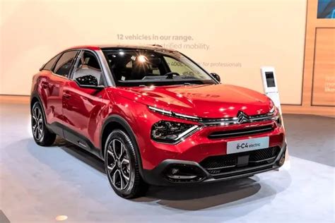 Citroen C4 Price, Mileage, Specs, Reviews | Droom