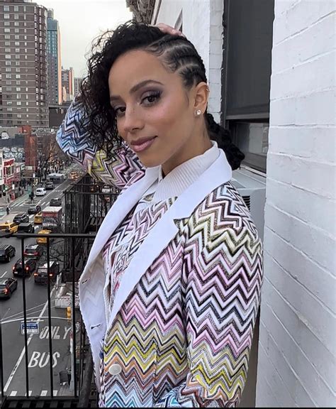 Kiana Madeira : r/PrettyWomen