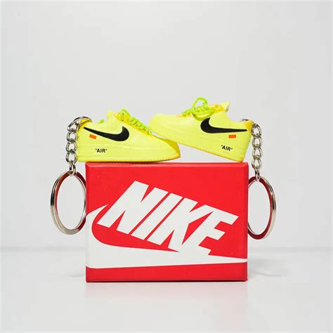 Keychain With Box – Kicks Machine