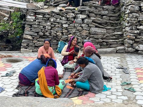 रिपोर्टर की डायरी: बलविंदर के आंसू, नेपाली युवक की बेबसी... धराली और ...
