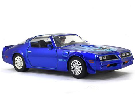 1977 Pontiac Firebird Pennywise & Henry Bowers 'It' movie 1:24 Jada ...