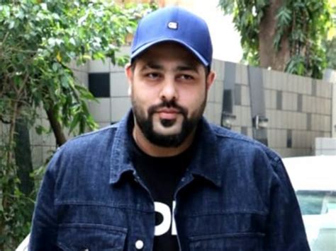 Rapper Badshah & Pak Actress Hania Aamir's Goofy Pics Break The ...