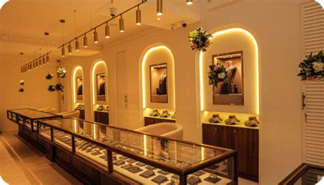 Stud Earring Size Chart: What Works Best for Every Look (2025) – Tyaani ...