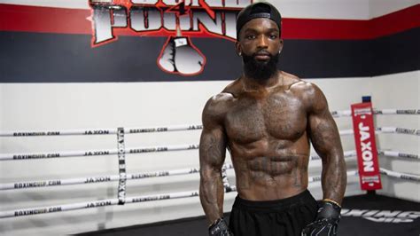 Who is Frank Martin? Record, stats and bio for Tank Davis opponent in ...