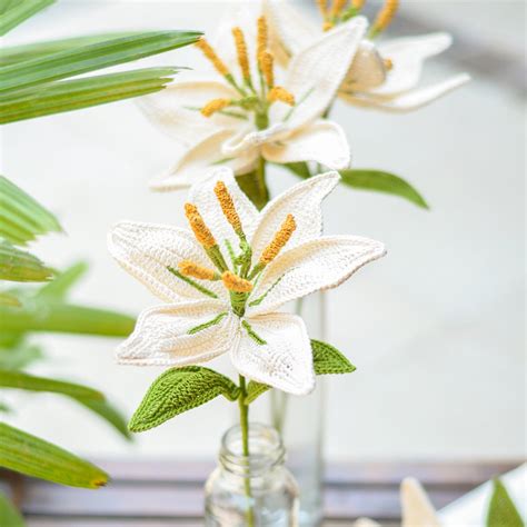Handcrafted Crochet Lily | Elegant Floral Decor | Pastiche by AK