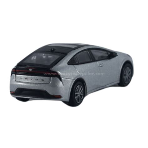 Para64 2023 Toyota Prius Cutting Edge Silver - 1:64 Dis Cast Scale Mod ...