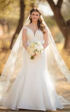 Simple Wedding Dresses For Brides by Wedding Dresses Gallery Essense Of Australia Simple Wedding Dresses For Brides