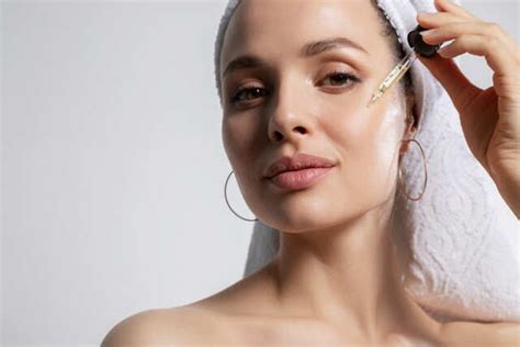 Understanding The Various Types of Dark Spots That Appear On Your Face ...