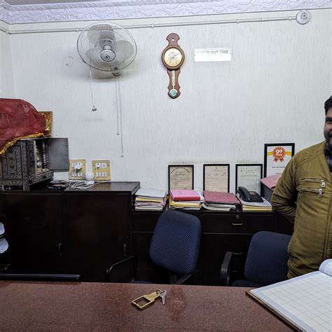 ITSY HOTELS ARIEN INTERNATIONAL (New Delhi) - Hotel Reviews, Photos ...