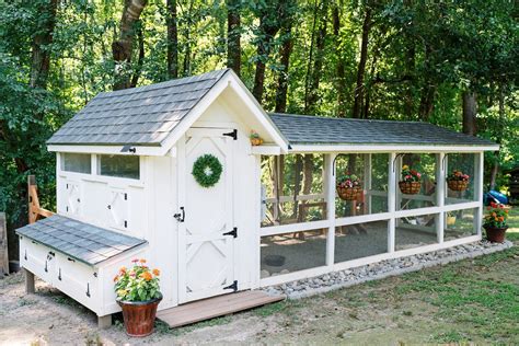 Chicken Coop Building Plans Easy Walk in Coop and Run, Secure Backyard ...