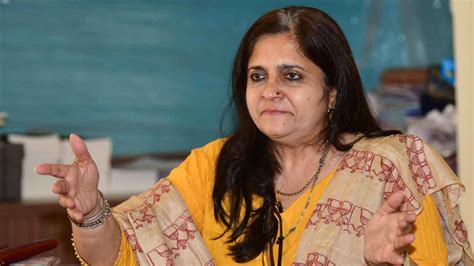 Teesta Setalvad: తీస్తా సెతల్వాడ్ కు బిగ్ షాక్.. వెంటనే లొంగిపోవాలని ...