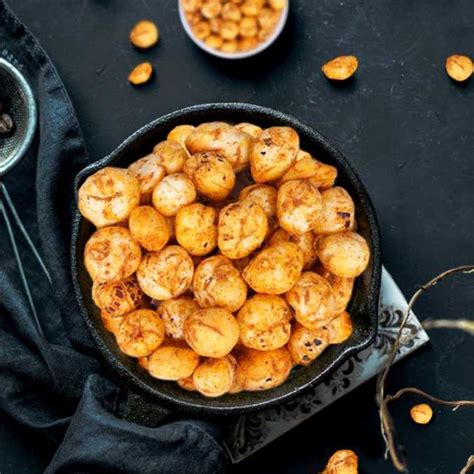 Sriracha Fox Nuts Evolve Snack – JITCO