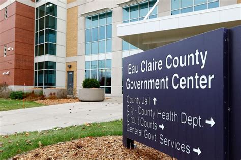 Inmate space crunch comes to new Eau Claire County Jail | Front Page ...