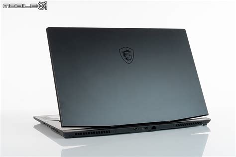 MSI Stealth 17 Studio A13V 測試報告｜薄型機身釋放專業創作者效能 - Mobile01