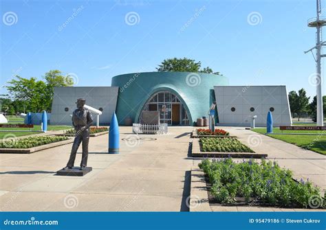 USS South Dakota Memorial editorial photo. Image of falls - 95479186
