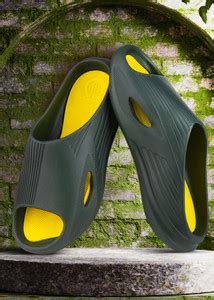 BERSACHE Men Slides - Buy BERSACHE Men Slides Online at Best Price ...