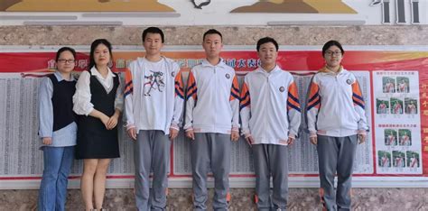 “青春当奋斗，高三我来了”2023届高三年级搬楼仪式 - 江西省宜春中学
