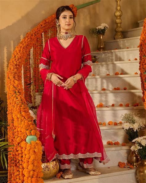 Shop Tarini Magenta Solid Chanderi Suit Set for Women Online in India ...