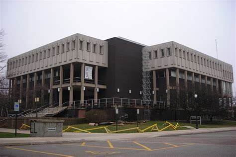 NIU USA Images & Videos: Campus Infrastructure, Building, Hostel & Labs ...