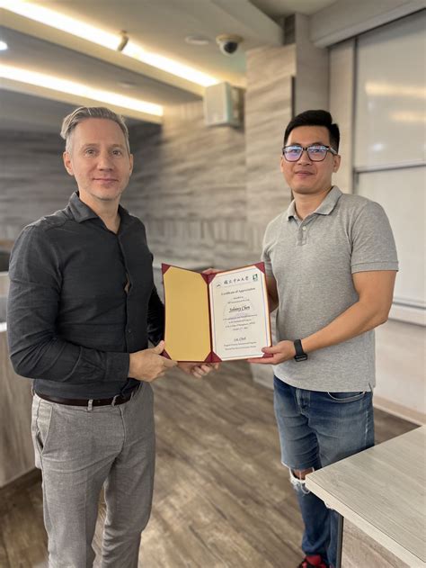 Many Hats a Product Manager Wears: Insights from Johnny Chen, HP's ...