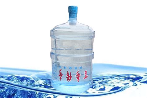 产品展示-桂林天然泉水|瓶装水|定制水|桶装水|桂林市铭宏饮用水厂
