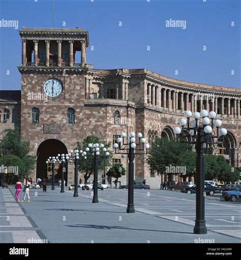 Anrapetutyun hi-res stock photography and images - Alamy