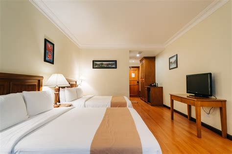 Deluxe Quad - Hotel De'La Ferns