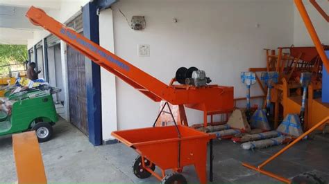 Lifting Machine - Sand And Brick Lifting Machine Trader - Wholesaler ...