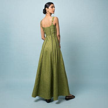 Around The City - Homegrown Everyday-Wear Brand | Slow Fashion