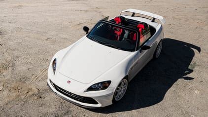This modified Honda S2000R is the factory Type R we should have got ...