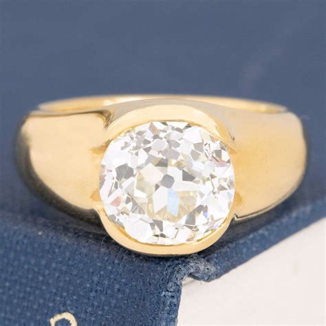 3.39ct Old Mine Cut Diamond Half-Bezel Solitaire | Diamond cuts, Bezel ...