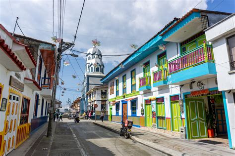 Backpacking Filandia, Colombia – What You Need To Know!