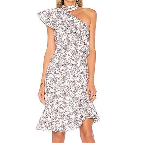 STUNNING Lovers Holiday Mini Dress in the color... - Depop