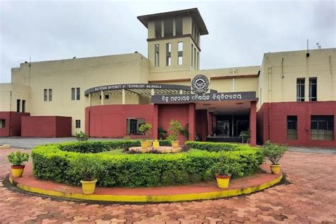 Biju Patnaik University of Technology Rourkela B.Tech Review by Student ...