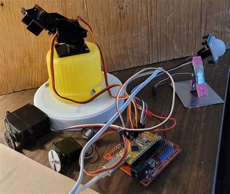 Robot Face and Arduino Connection 的图像结果