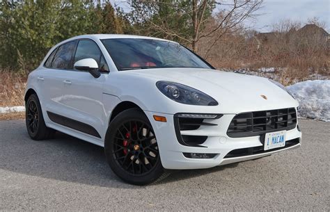 SUV Review: 2018 Porsche Macan GTS | Driving