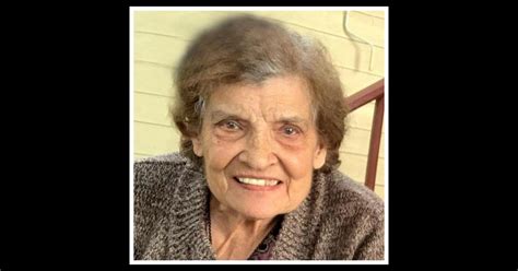 Obituary Guestbook | Mary Lamothe of Tiverton, Rhode Island | Silva ...