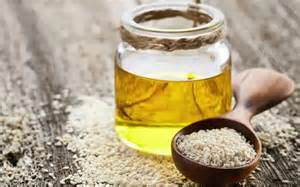 Sesame Seeds Oil | నువ్వుల నూనెను వాడ‌డం మ‌రిచిపోకండి.. ఎన్నో అద్భుత ...