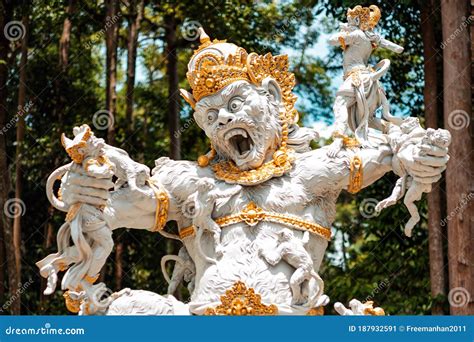 Close Up of Statue of the Monkey King, Hindu Religion and Mythology ...