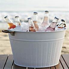 23 Creative Ways Of Using Buckets In Interior And Exterior Decor by 23 Creative Ways Of Using Buckets In Interior And Exterior 23 Creative Ways Of Using Buckets In Interior And Exterior Decor