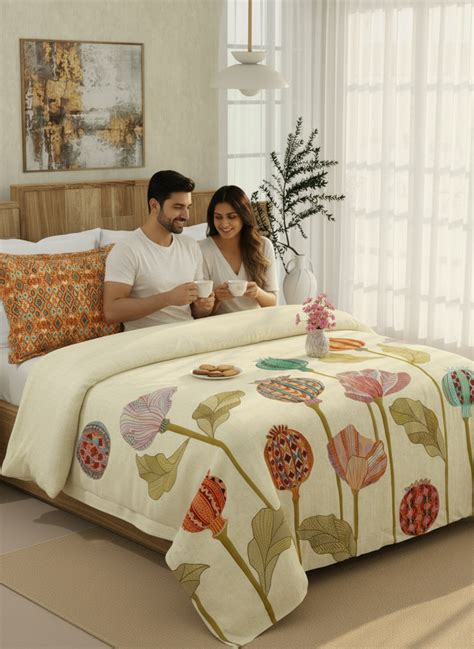 Gardenia Augusta 100% Cotton 300 TC Beige Digitally Printed King Bedsh ...