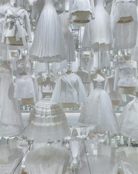 Christian Dior : Designer of Dreams exhibition in ... - LVMH