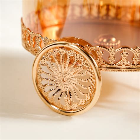 Regal Carriage Candy Jar Online - Premium Jar With Lid | Nestasia