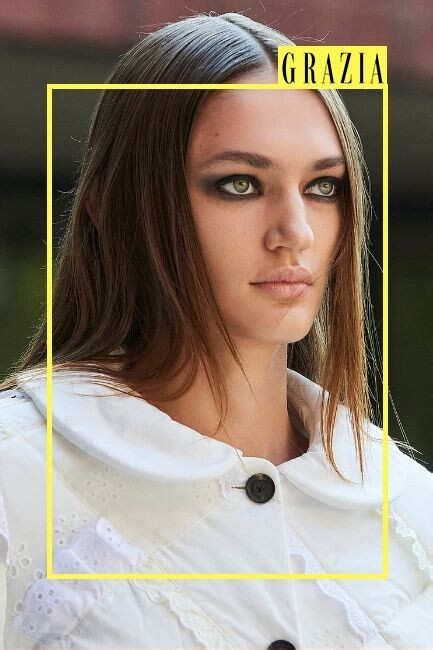 Makeup: Latest Runway/Fashion Week Look Ideas, Eye, Lips Trends ...