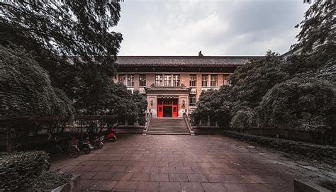 南京大学_德行教育