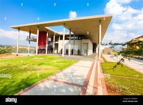 University 的图像结果